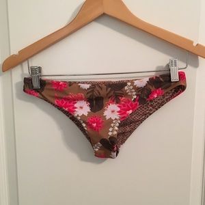 🌺NWOT ACACIA SWIMWEAR BIKINI BOTTOMS LEI DAY🌺